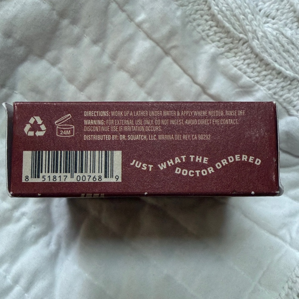 Dr. Squatch Frosty Peppermint Men's Natural Soap - Limited Edition - Picture 6 of 9